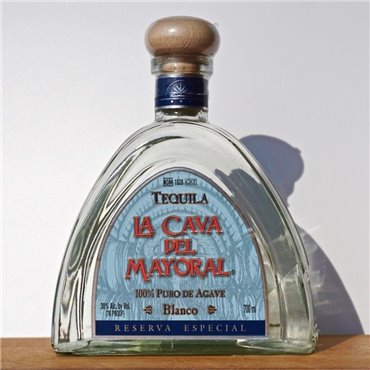 Tequila - La Cava del Mayoral Blanco / 70cl / 38% Tequila Blanco 58,00 CHF