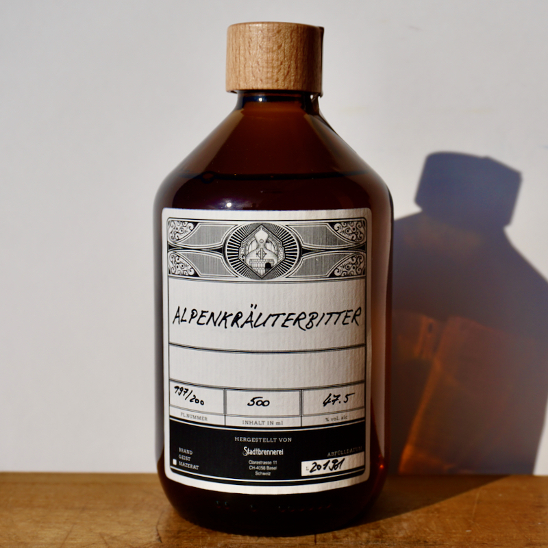 Liqueur - Stadtbrennerei Alpenbitter / 50cl / 47.5%
