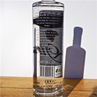 Gin - Arctic Velvet Premium / 70cl / 40% Gin 58,00 CHF