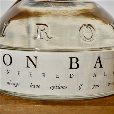 Gin - Iron Balls Bangkok Gin / 70cl / 40%