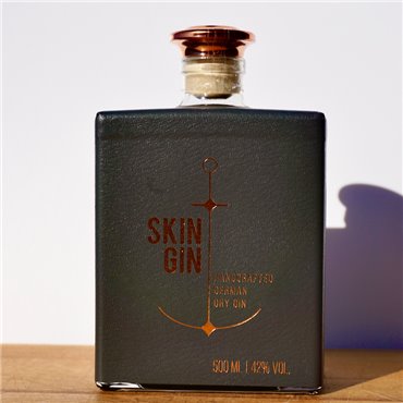 Gin - Skin Gin Anthrazit / 50cl / 42%