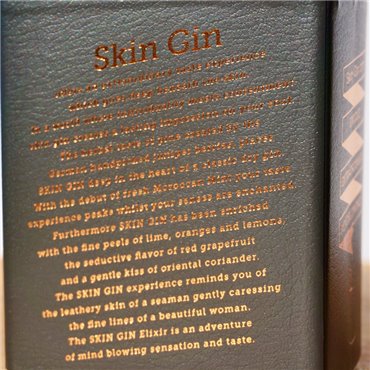 Gin - Skin Gin Anthrazit / 50cl / 42%