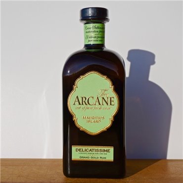 Rum - Arcane Delicatissime / 70cl / 41% Rum 42,00 CHF