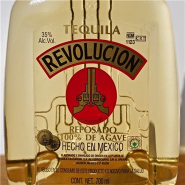 Tequila - Revolucion Reposado / 70cl / 35% Tequila Reposado 53,00 CHF