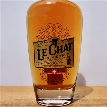Rum - Le Chat Premium Rum / 70cl / 40%