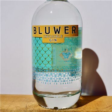 Gin - Bluwer Invisible Gin / 70cl / 37.5%