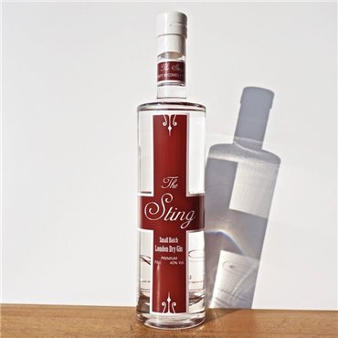 Gin - The Sting Small Batch London Dry / 70cl / 40% Gin 49,00 CHF