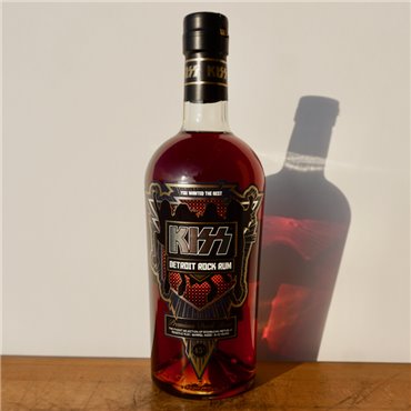 Rum - Kiss Detroit Rock Premium Dark Rum / 70cl / 45%