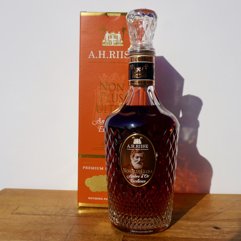Rum - A.H. Riise Non Plus Ultra Ambre D'Or / 70cl / 45%