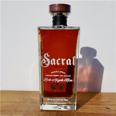 Tequila - Sacral Anejo / 70cl / 38%