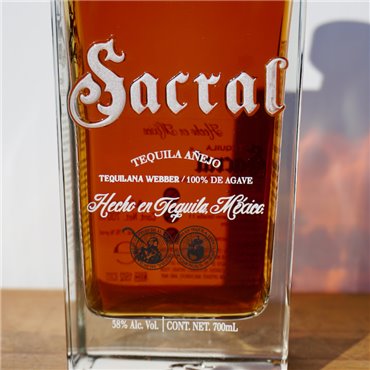 Tequila - Sacral Anejo / 70cl / 38%
