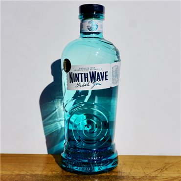 Gin - Ninth Wave Irish Gin / 70cl / 43%