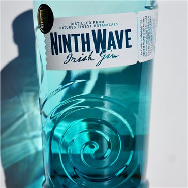 Gin - Ninth Wave Irish Gin / 70cl / 43%