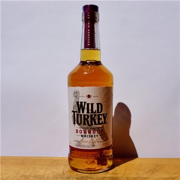 Whisk(e)y - Wild Turkey Straight Bourbon / 70cl / 40.5%