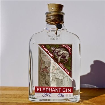 Gin - Elephant London Dry / 50cl / 45% Gin 50,00 CHF