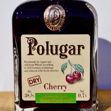 Vodka - Polugar Cherry Dry / 70cl / 38.5%
