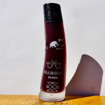 Liqueur - Mamont Blood Berries & Herbs Bitter / 50cl / 40%