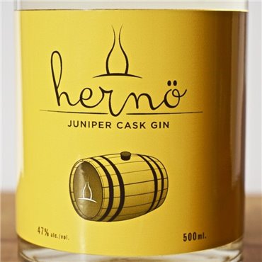 Gin - Hernö Juniper Cask Gin / 50cl / 47% Gin 65,00 CHF