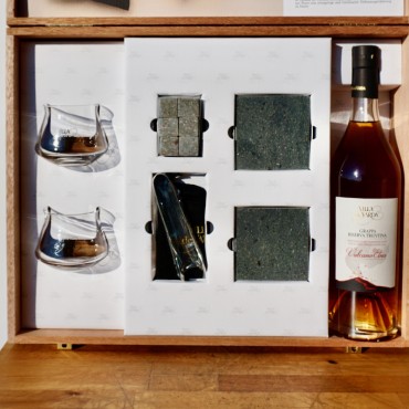 Grappa - Villa De Varda Riserva Vulcano Etna Geschenkset / 70cl / 40%