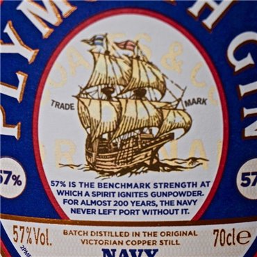 Gin - Plymouth Navy Strength / 70cl / 57% Gin 56,00 CHF