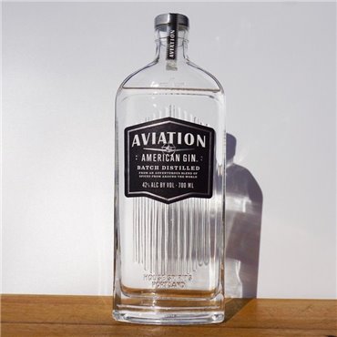 Gin - Aviation / 70cl / 42% Gin 49,00 CHF