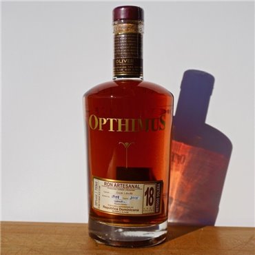 Rum - Opthimus 18 Years Solera / 70cl / 38% Rum 74,00 CHF