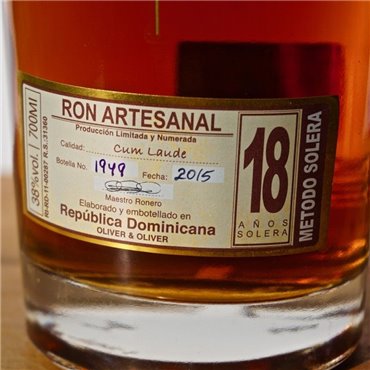 Rum - Opthimus 18 Years Solera / 70cl / 38% Rum 74,00 CHF