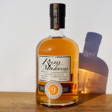 Rum - Malecon Licor de Ron 9 Years / 70cl / 35%
