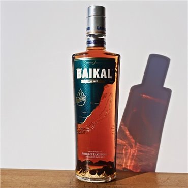 Vodka - Baikal Pine Nut / 50cl / 40% Vodka 25,00 CHF
