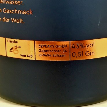 Gin - 32 Peaks Liechtenstein Dry Gin / 50cl / 43%