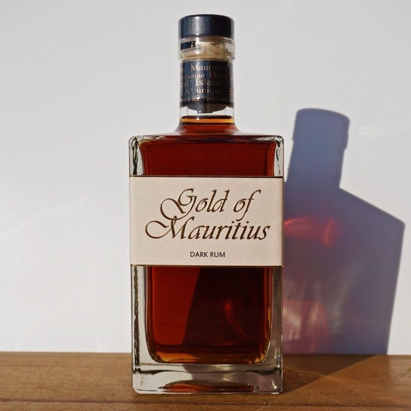 Rum - Gold of Mauritius Dark Rum / 70cl / 40% Rum 65,00 CHF