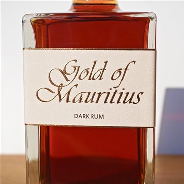 Rum - Gold of Mauritius Dark Rum / 70cl / 40% Rum 65,00 CHF