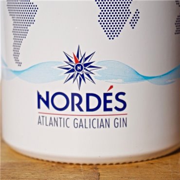 Gin - Nordes / 70cl / 40% Gin 46,00 CHF