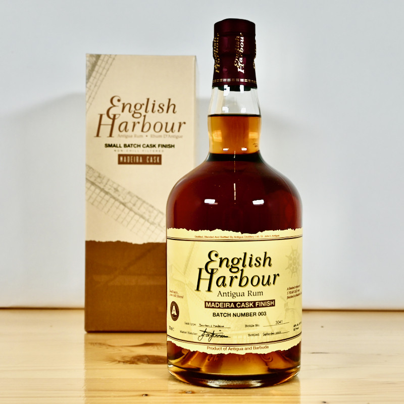 Rum - English Harbour Madeira Cask Finish Batch 3 / 70cl / 46%