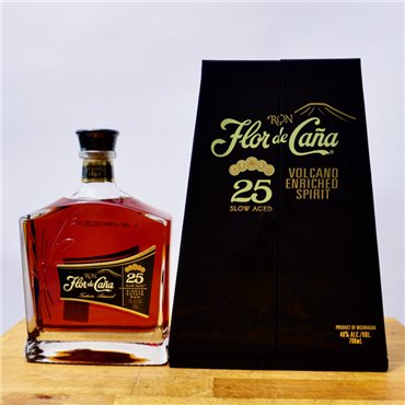 Rum - Flor de Cana Centenario 25 Years / 70cl / 40%