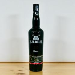 Rum - A.H. Riise Founders Reserve 4th Edition Red / 70cl / 45.1%