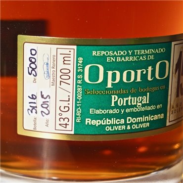 Rum - Opthimus 15 Years Oporto / 70cl / 43% Rum 83,00 CHF