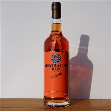 Rum - Mombacho 12 Years / 70cl / 40% Rum 58,00 CHF