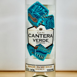 Cantera Verde Oaxaca Mexico Gin Finished in Mezcal-Cask, 70 cl, 40 % vol.