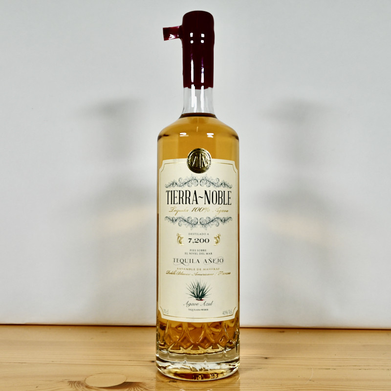 Tierra Noble Tequila Anejo, 70 cl, 40 % vol.