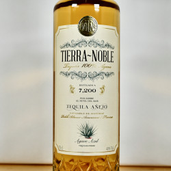 Tierra Noble Tequila Anejo, 70 cl, 40 % vol.