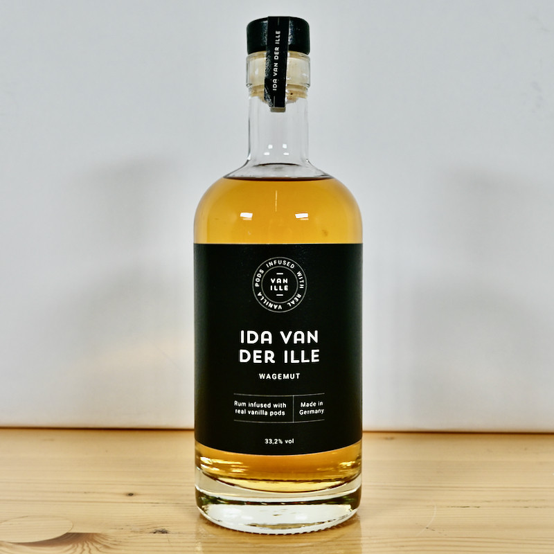 Wagemut Ida van der Ille (Rum based Liqueur) / 50cl / 33.2%