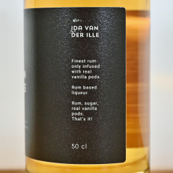 Wagemut Ida van der Ille (Rum based Liqueur) / 50cl / 33.2%