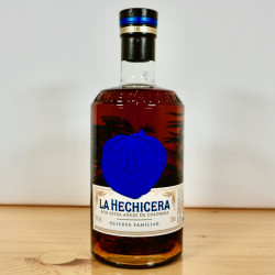 La Hechicera Ron Extra Anejo de Colombia Reserva Familiar / 70cl / 40%