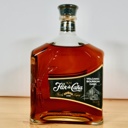 Flor De Cana Rum Volcanic Bourbon Cask / 70cl / 40%
