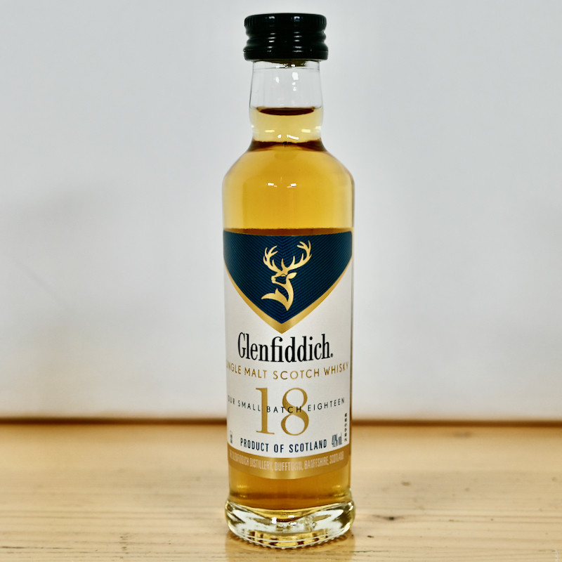 Glenfiddich 18 Year Old Our Small Batch Eighteen Whisky Miniatur, 5 cl, 40 % vol.