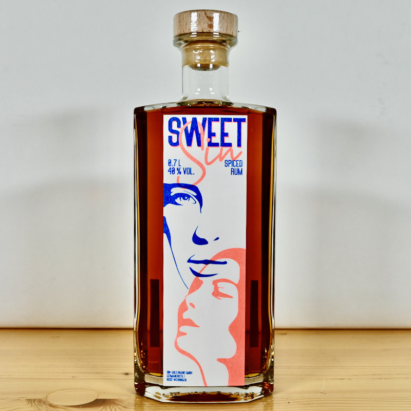 Singold Sweet Sin (Rum based Spirit) / 70cl / 40%