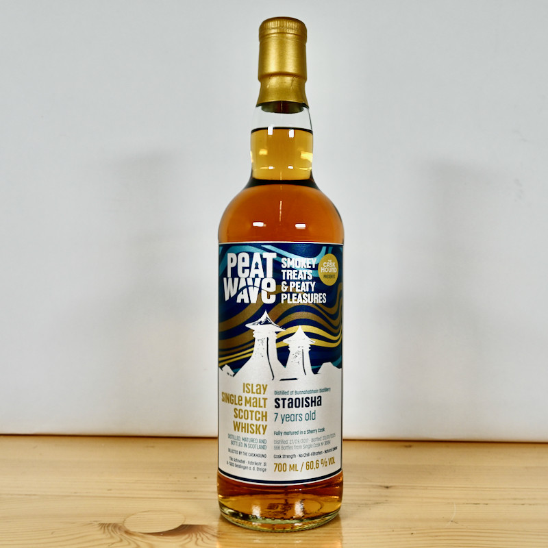 Peatwave Staoisha (Heavily Peated Bunnahabhain) 7 Years Sherry Butt Whisky / 70cl / 60.6%