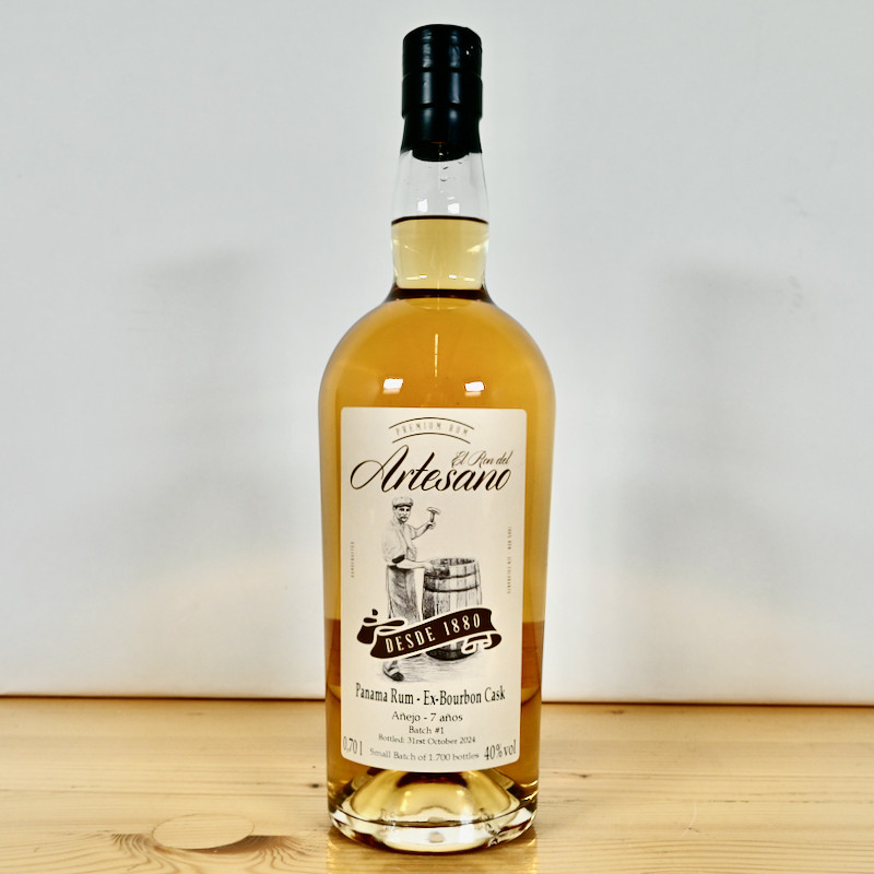 El Ron del Artesano Anejo 7 Years Ex-Bourbon Cask Rum / 70cl / 40%