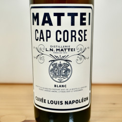 Mattei Cap Corse Blanc Cuvée Louis Napoléon (Apéritif au Quinquina) / 75cl / 17%